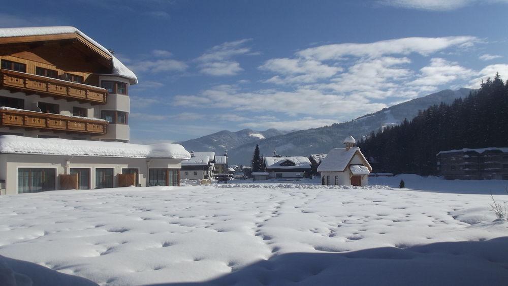 Hotel Das Urbisgut Altenmarkt im Pongau Exterior foto