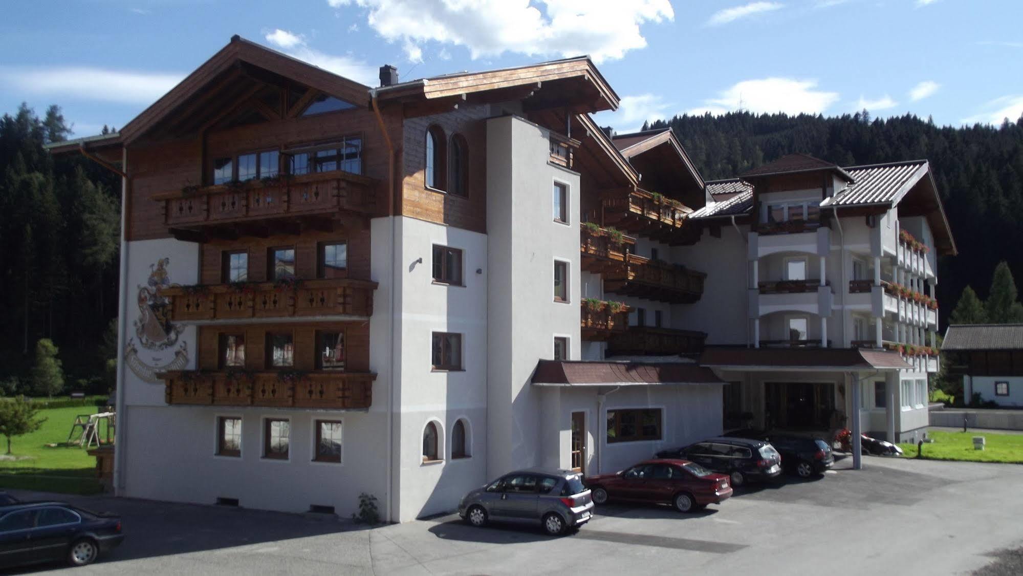 Hotel Das Urbisgut Altenmarkt im Pongau Exterior foto